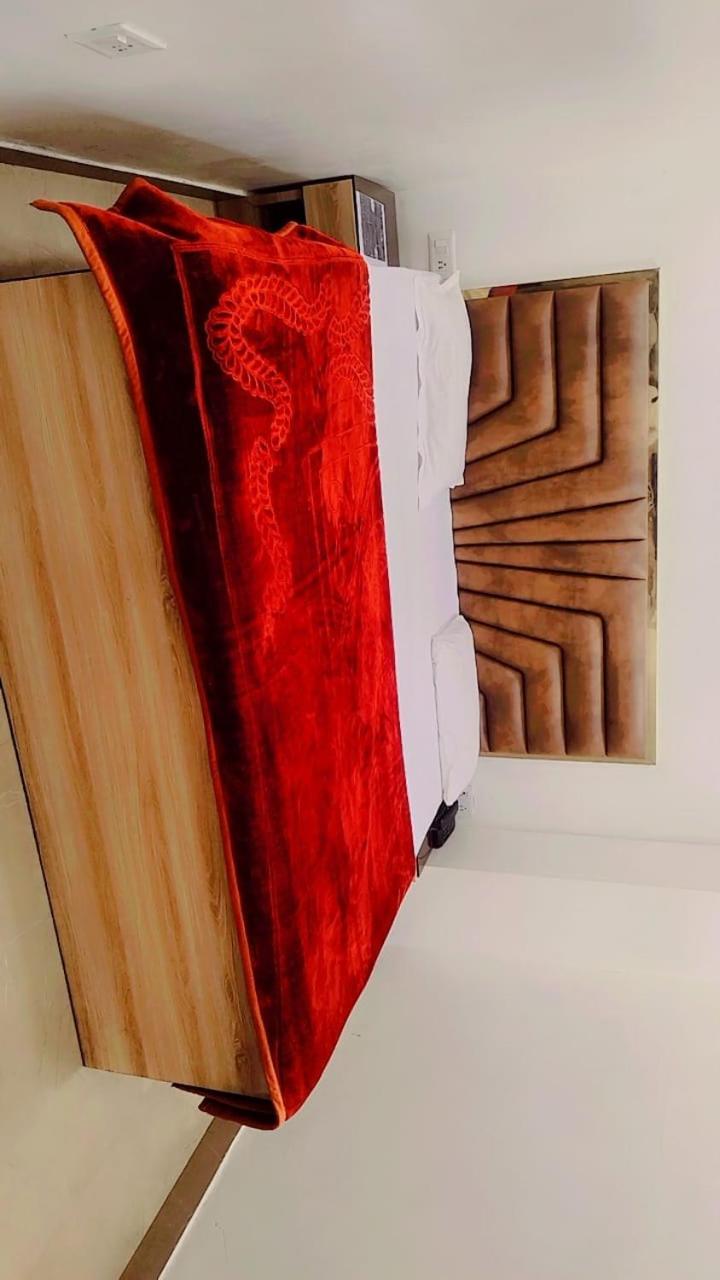 Hotel Sukoon - Ramesh Nagar New Delhi Buitenkant foto